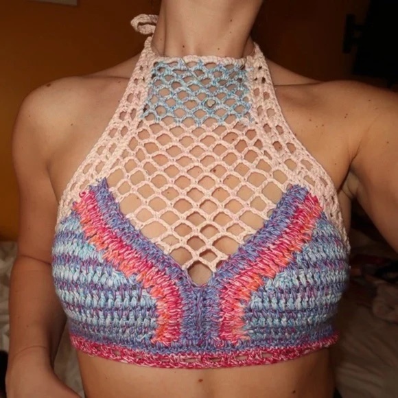 Zara crochet halter cropped top lavender pink cream boho open back high neck - Picture 3 of 8